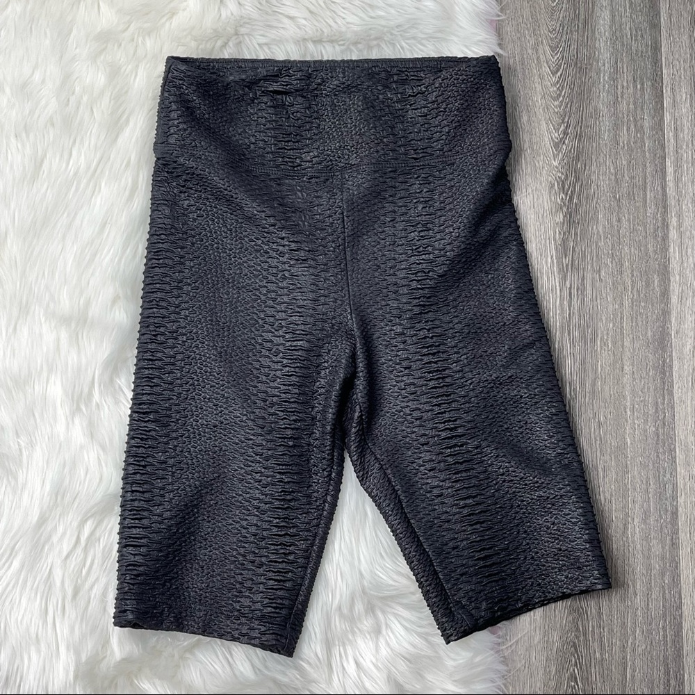 Koral Biker Shorts Womens Small Textured